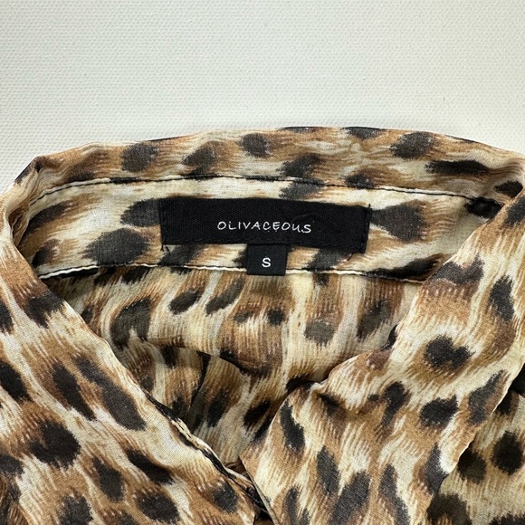 Olivaceous Leopard Print Women's Blouse - Picture 3 of 5